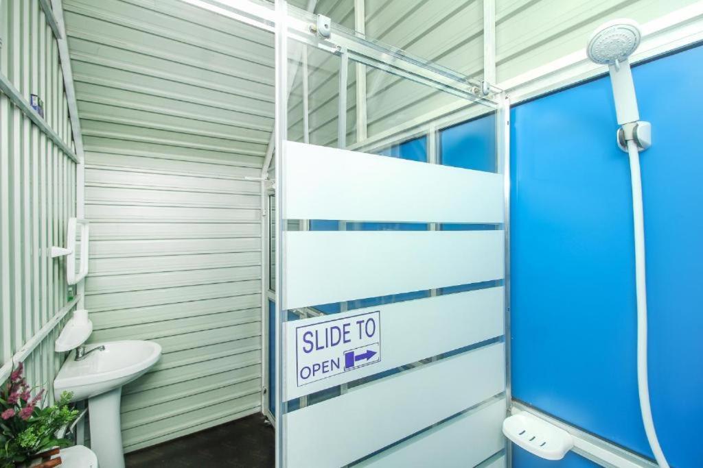 Airport A4 Transit Hub - Eco Chalets Katunayaka Dış mekan fotoğraf